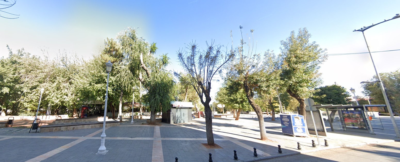 Yeşilsu Meydanı